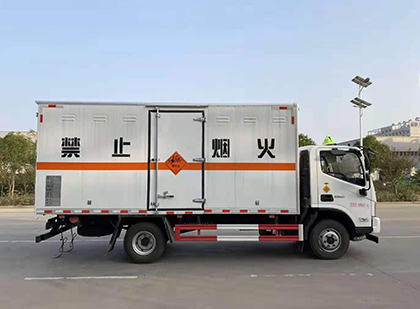 开化爆破器材运输车